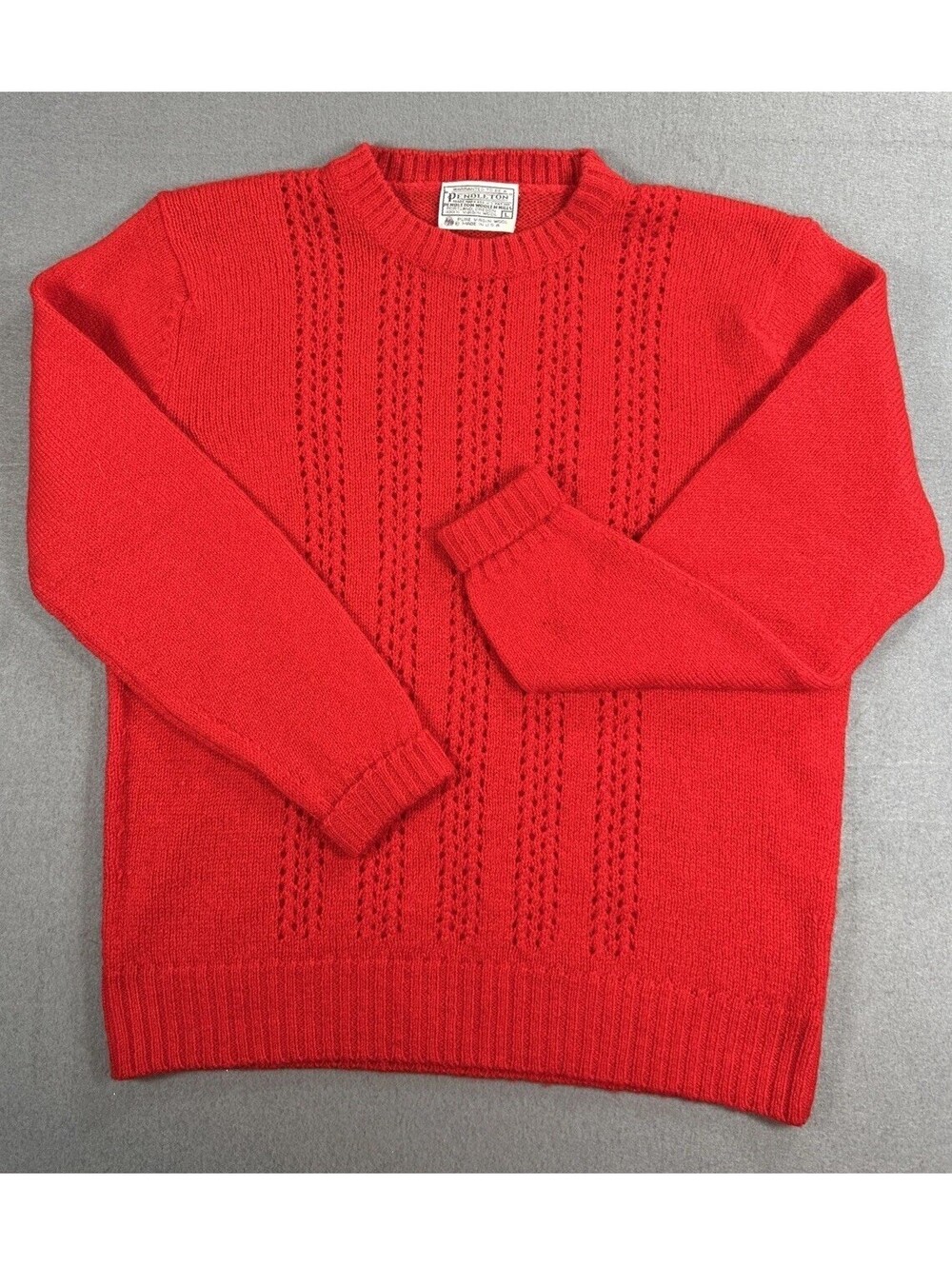 Vintage Pendleton Size L NWOT 100% Virgin Wool Christmas Red Pullover Sweater